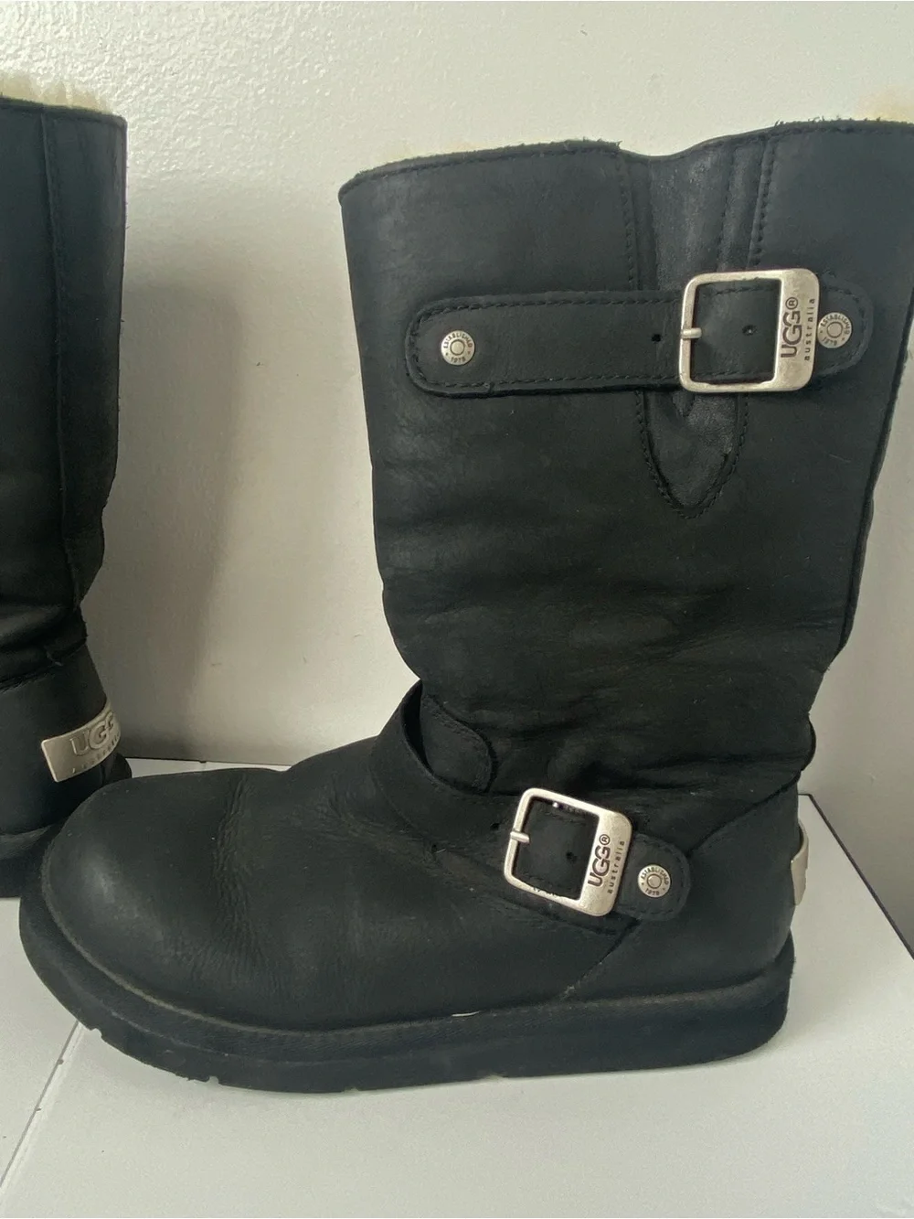 UGG Kensinton Women's Black Leather Moto Shearling-Lined Biker Boots